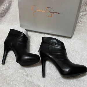 Jessica Simpson black leather booties 8
